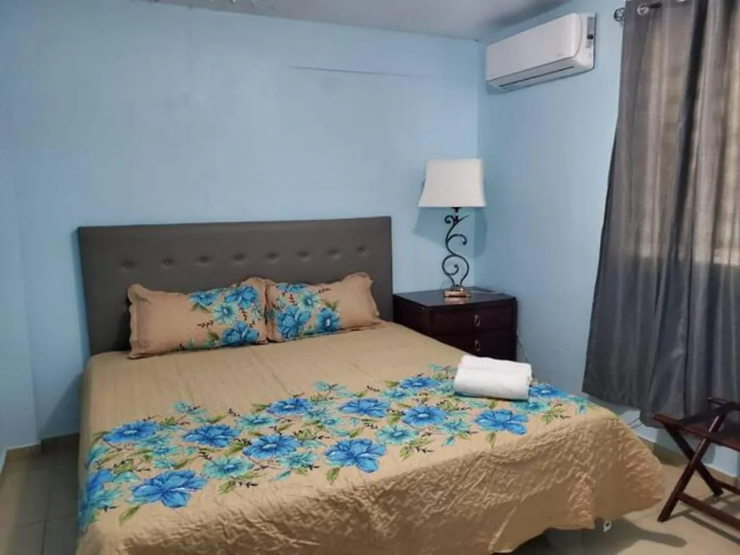 Appartement Spacious 2 Bedroom Fully Equipped Kitchen Close To Ferry, Unit 5 Catano